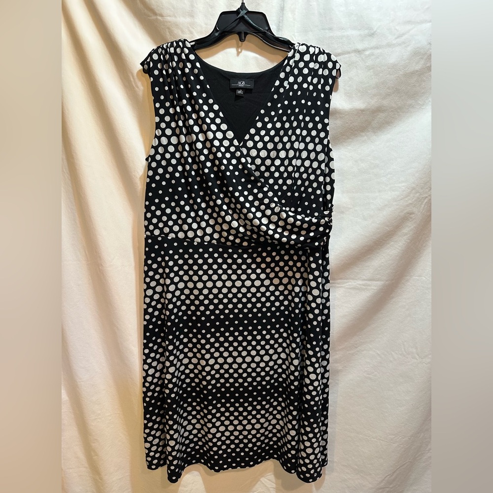 AGB Black and White Polka Dot Midi Dress